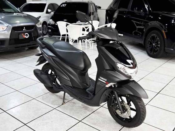 YAMAHA FLUO 125 ABS 